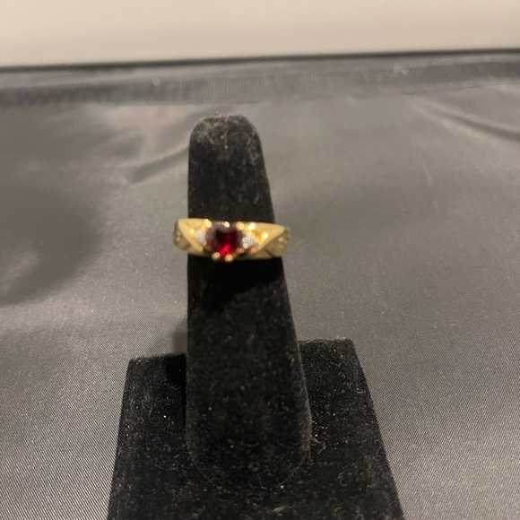 Garnet heart shaped ring